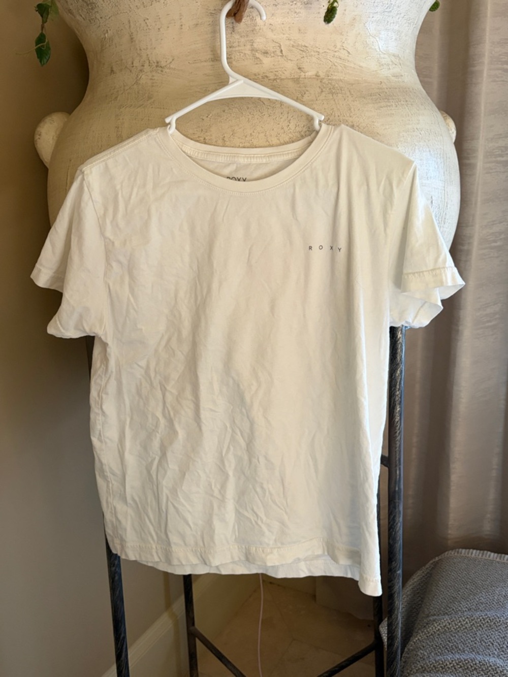 Roxy Men's White Crew Neck Short Sleeve T-Shirt